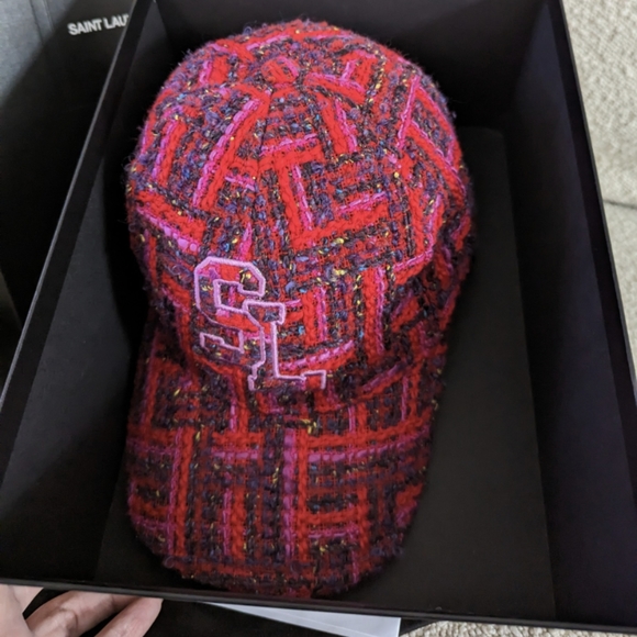 YSL Tweed Cap - Picture 4 of 13